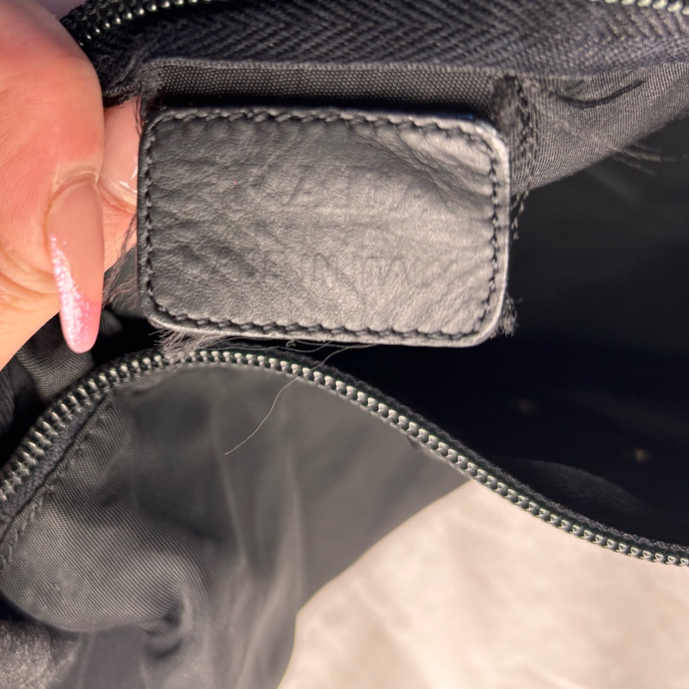 💎 Prada Large Black Tessuto Toiletry Bag - Picture 6 of 7